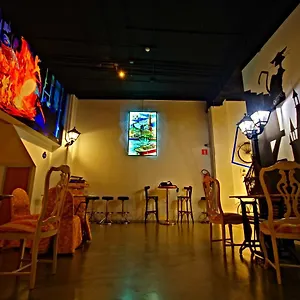  Hostel Iron Spanien